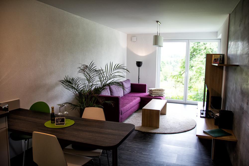 Hewen Apartments เอนเงน ภายนอก รูปภาพ